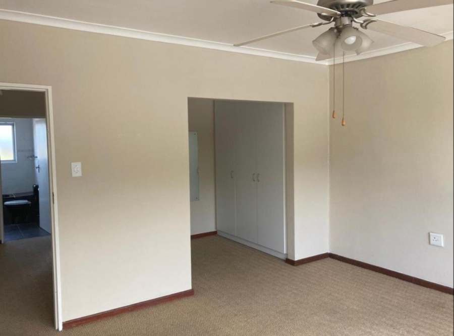 To Let 2 Bedroom Property for Rent in Diep River Western Cape